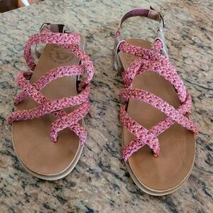 BLOWFISH 4 EARTH Braided Pink Sandals Size 7 Comfort Casual Strappy